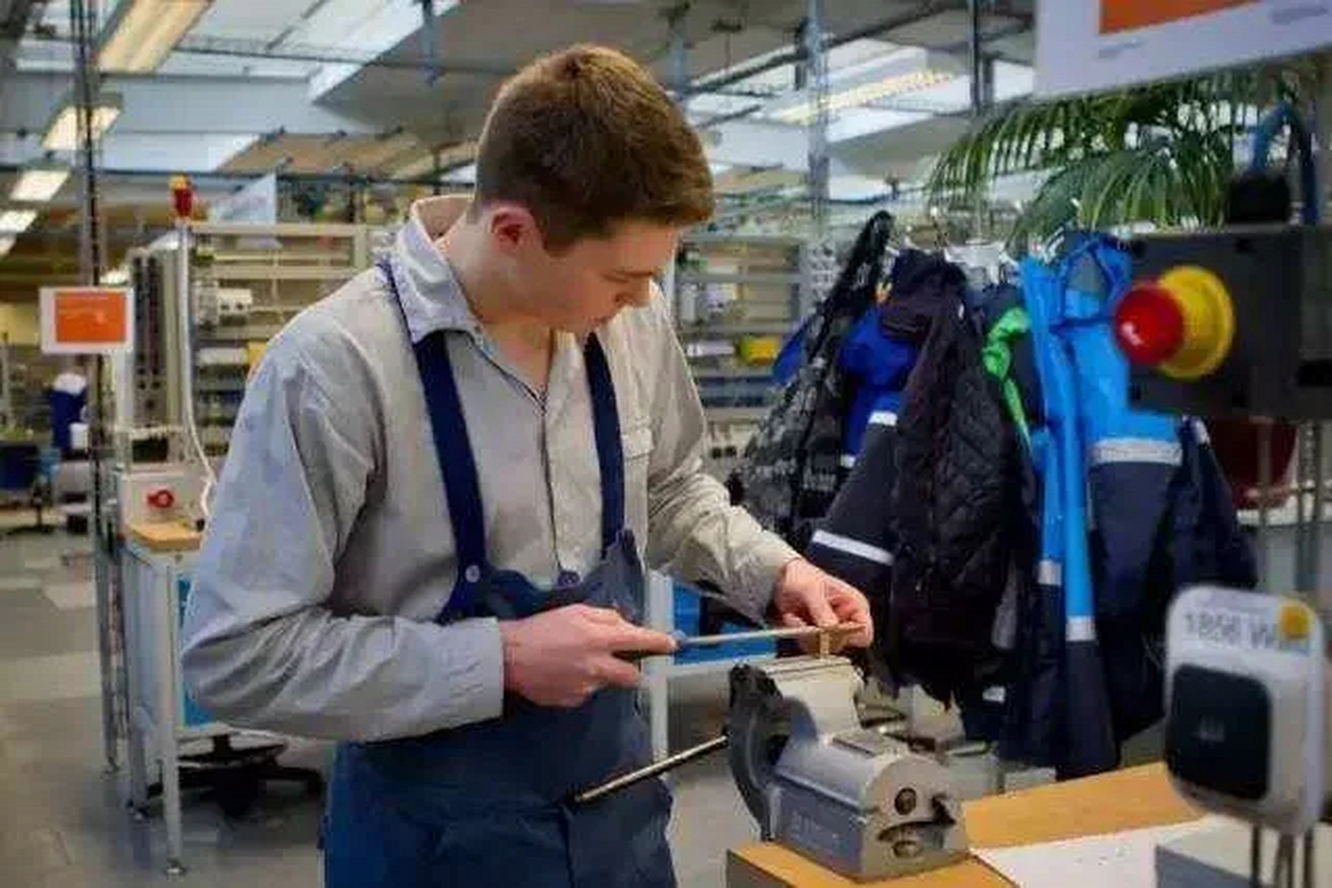 法国现状最新视频,法国真实现状视频