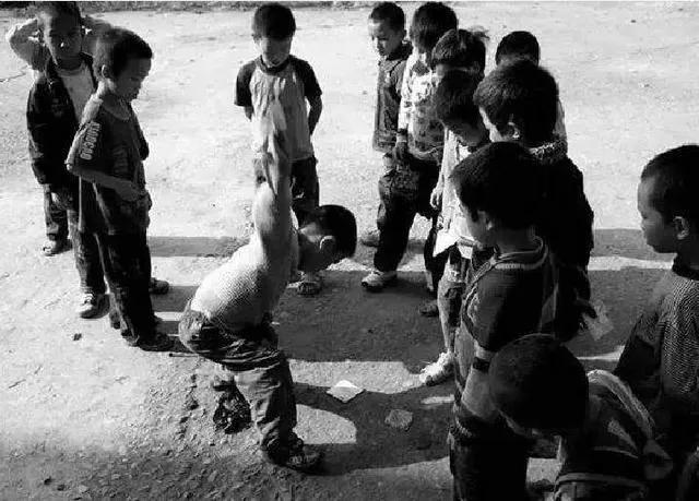 70年代童年回忆玩什么,有谁记得70后童年玩过的东西