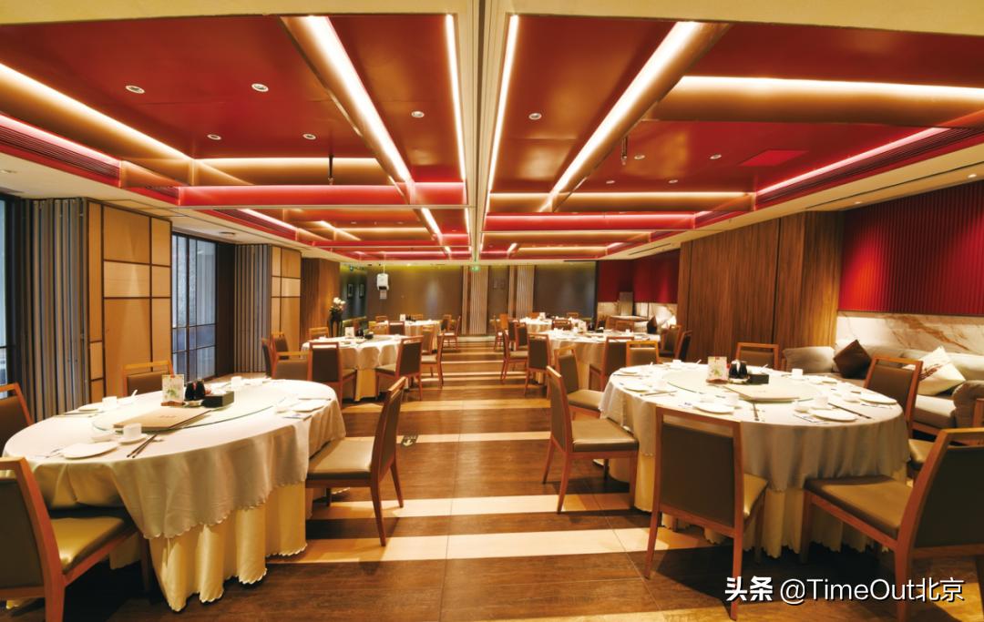 吃饱喝美幸福满溢，京城7个餐饮新消息