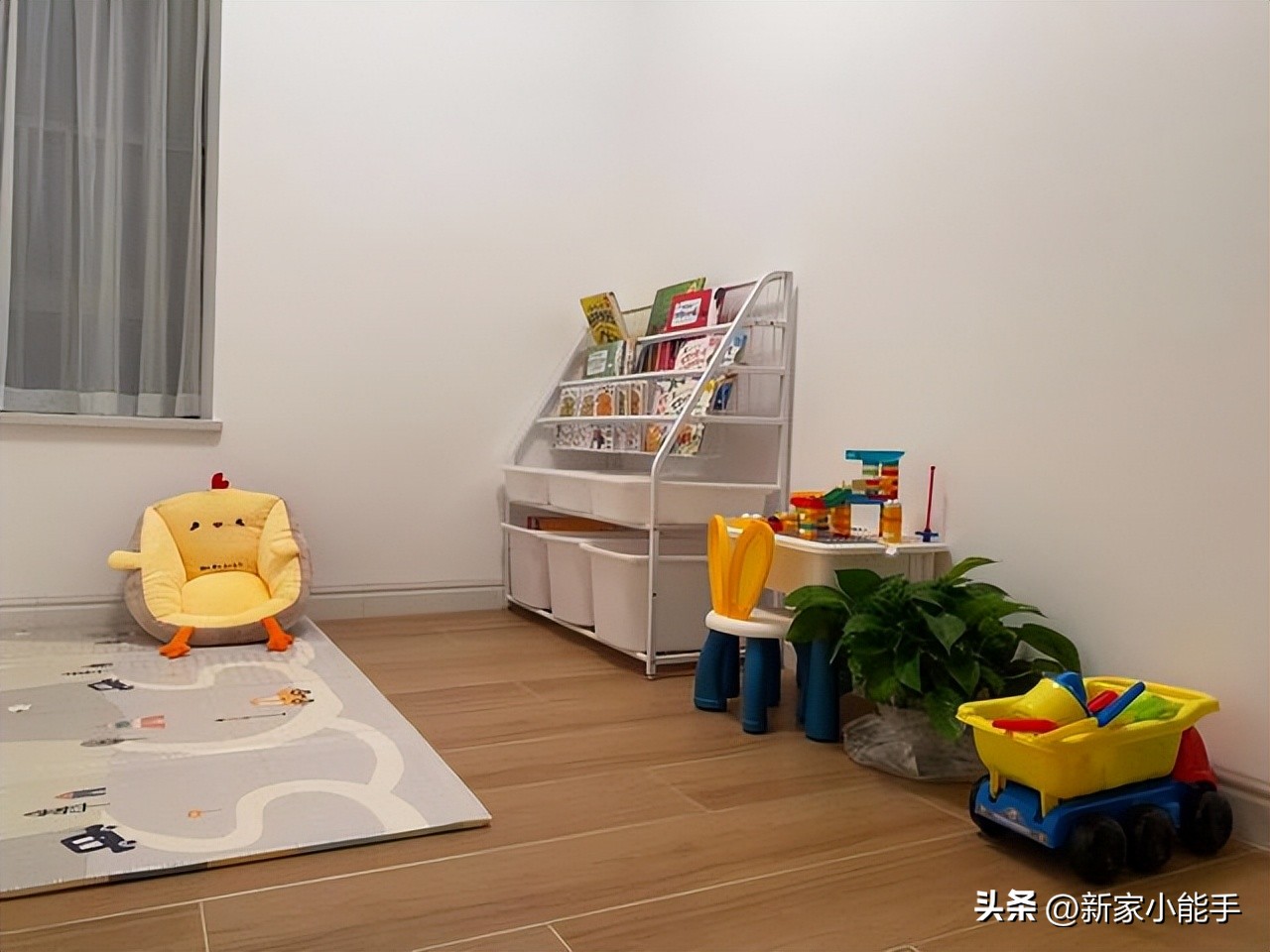 太幸福了!她负责装修的新房终于乔迁啦,全屋极简又耐看还省钱!