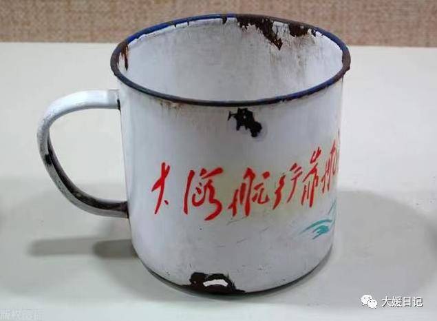 记忆中的老物件搪瓷,60年代的搪瓷制品