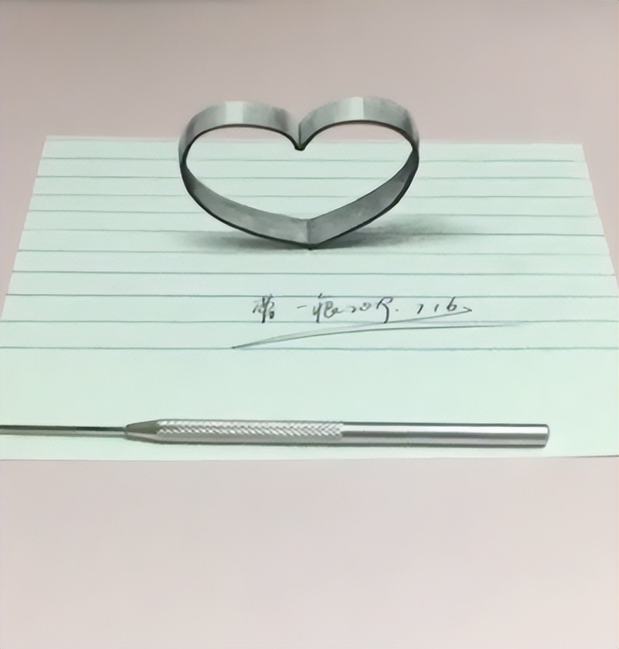 3D绘画牛人多厉害?画出真假难辨的“立体美女”,震惊500万网友