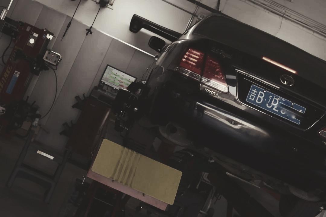 老爷子12代皇冠,12代丰田皇冠翻新改造全过程