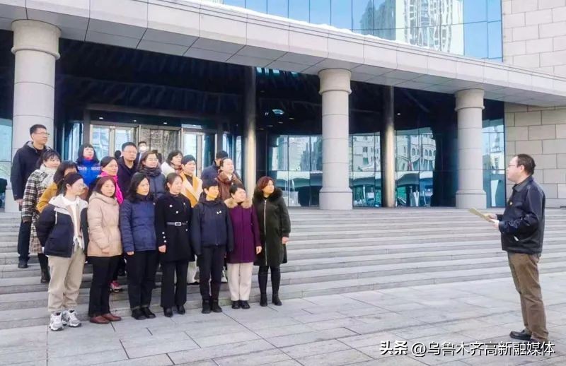 三八妇女节巾帼魅力绽芳华图片,情暖三八节巾帼绽芳华文章