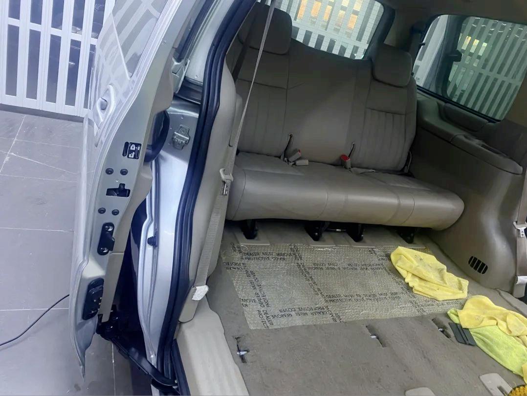 12款经典gl8车身翻新,怪兽修车老车翻新