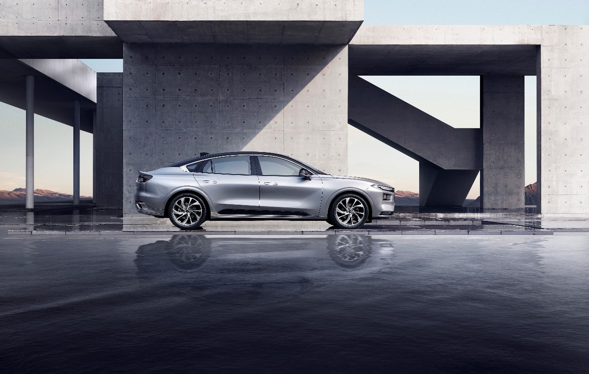 福特蒙迪欧17款1.5t至尊版配置,2011款蒙迪欧致胜2.0t配置参数