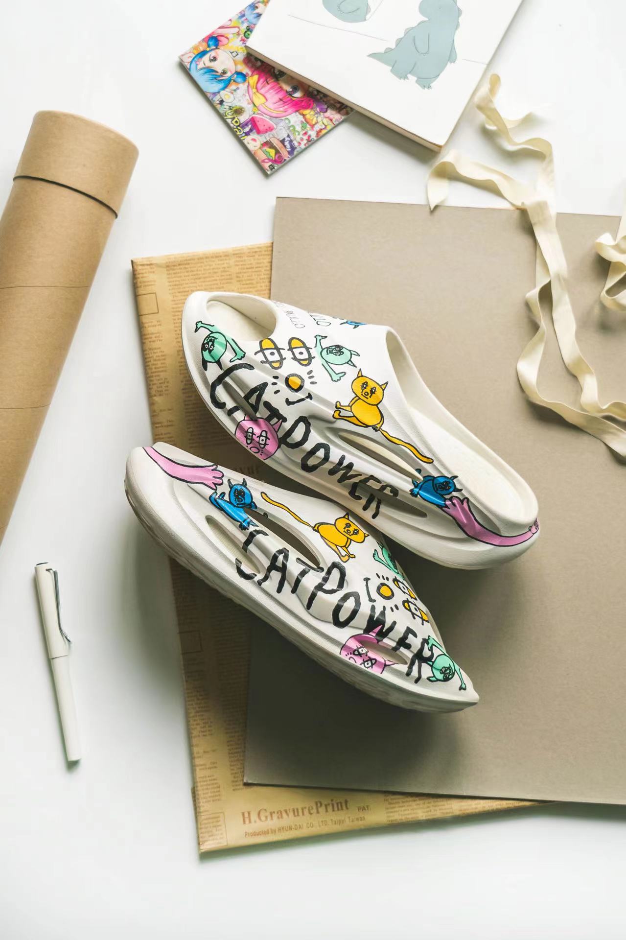 LadyGaga都点赞的艺术家鸿星尔克的这次联名太有诚意了！