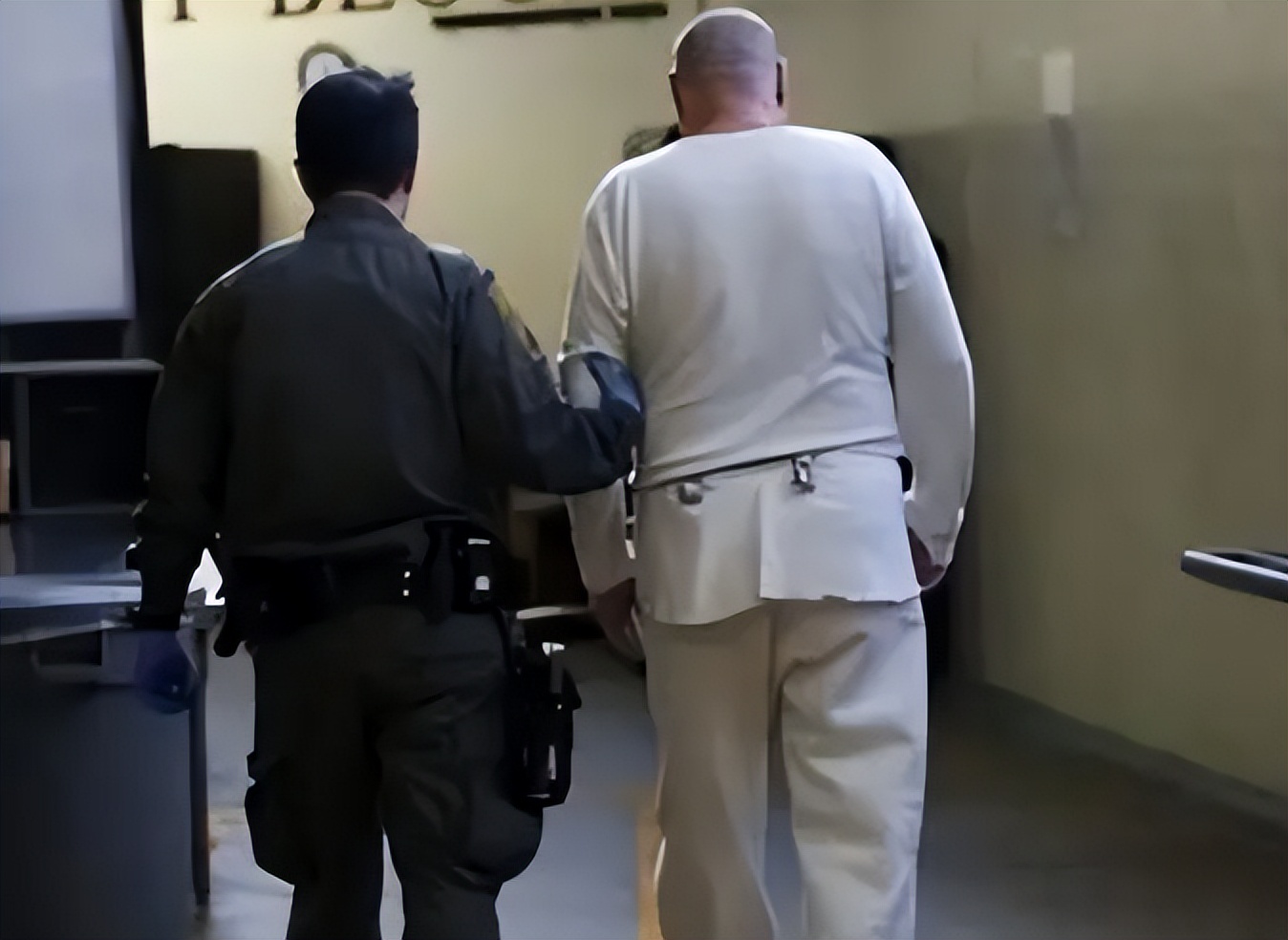 死刑犯最后的24小时怎么度过的,死刑犯的最后24小时怎么度过