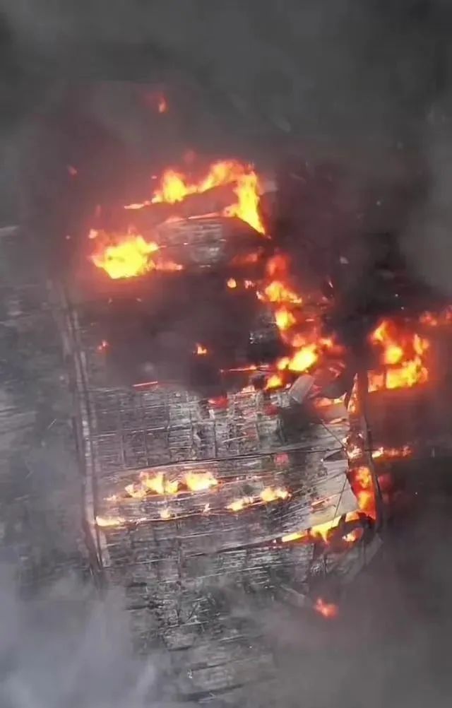 浙江屋顶光伏着火,浙江光伏着火