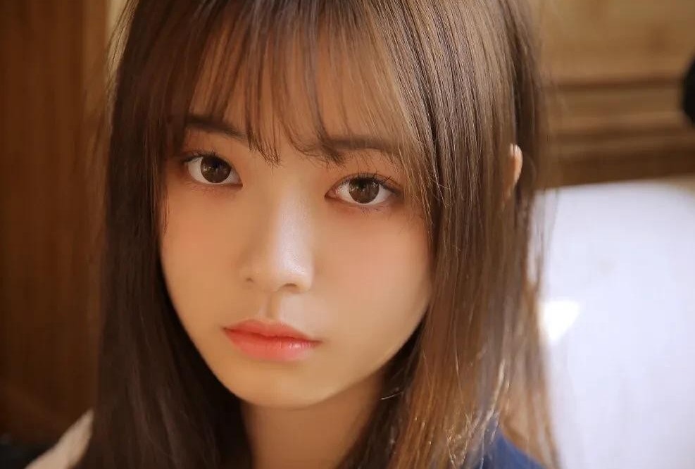 晚上怎么和女生聊天找话题文案,晚上怎么和相亲女生聊天找话题