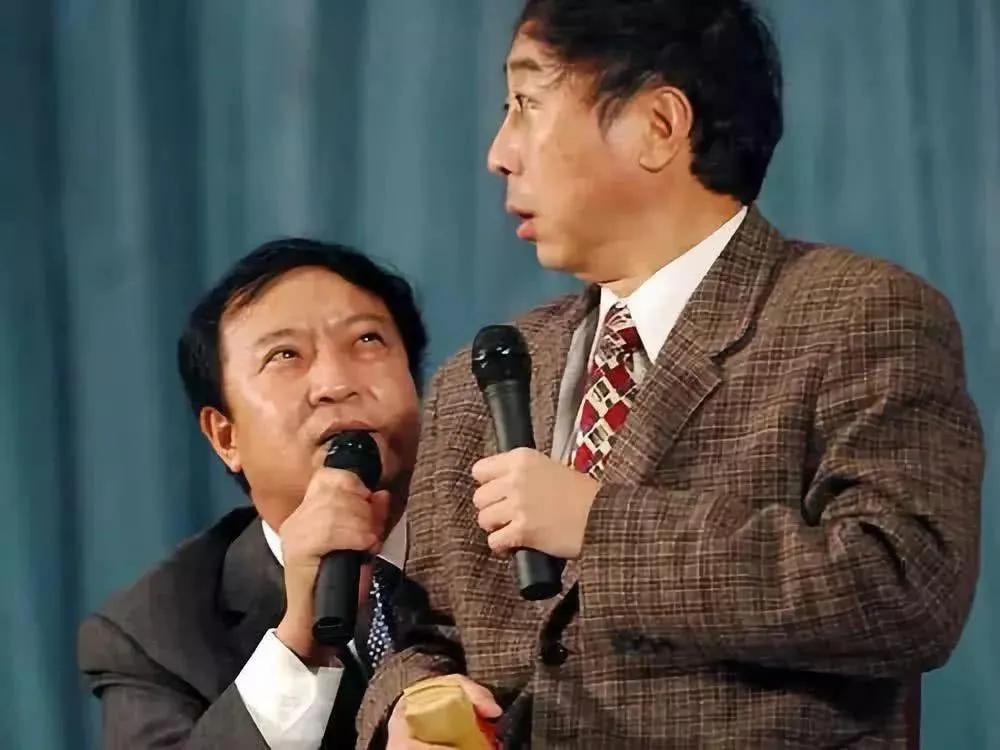 冯巩接棒姜昆成了中国曲艺家协会主席，是我们认识的那个冯巩吗？