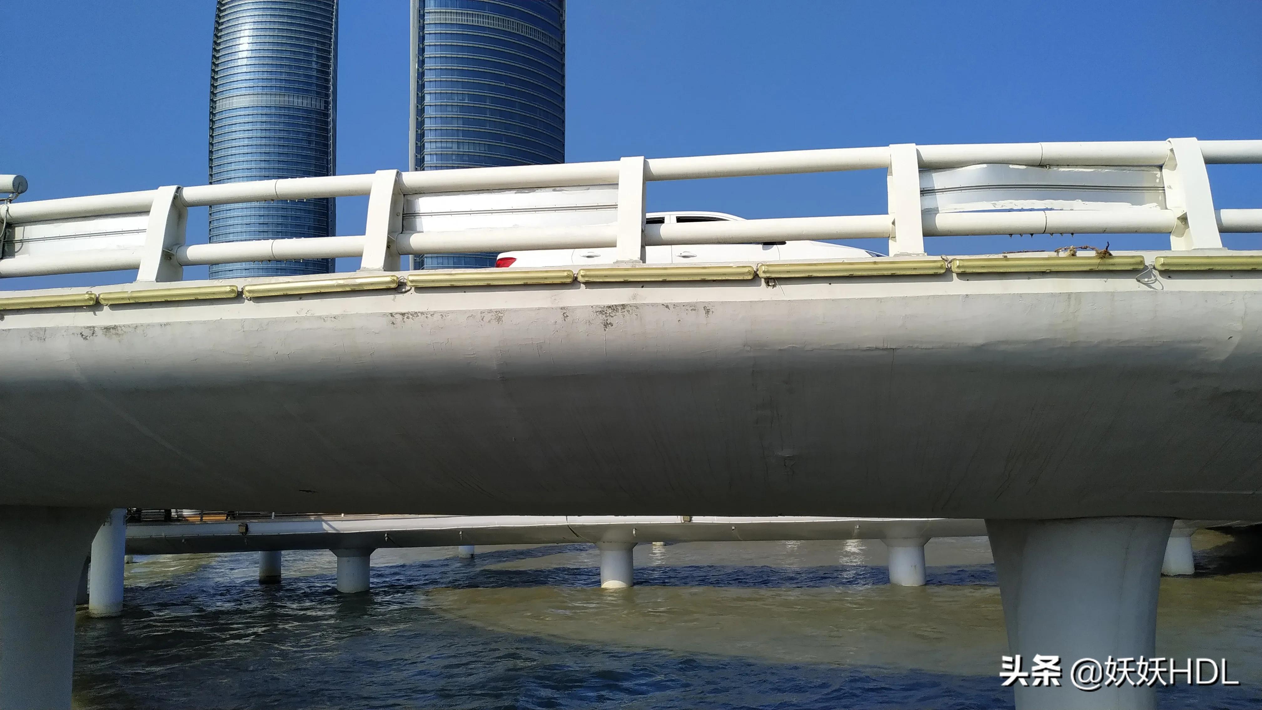 厦门世茂双子塔观景台,厦门世茂双子塔简介