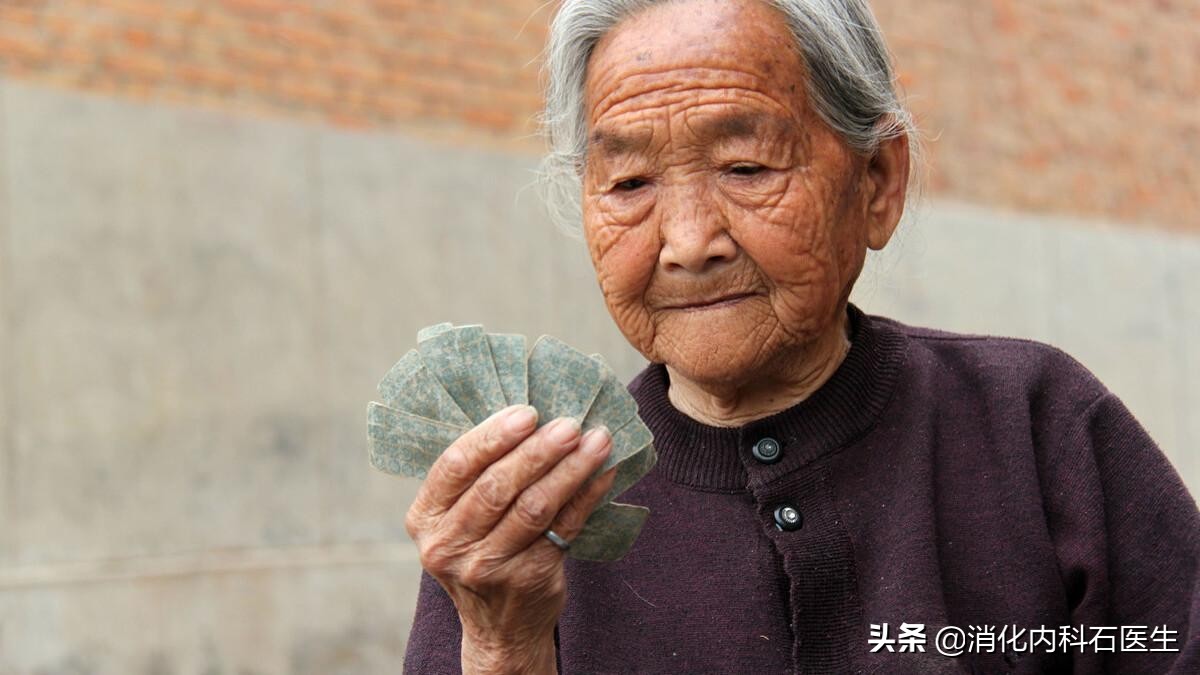 咳血误诊肺癌,男子肺癌被误诊为肺结核