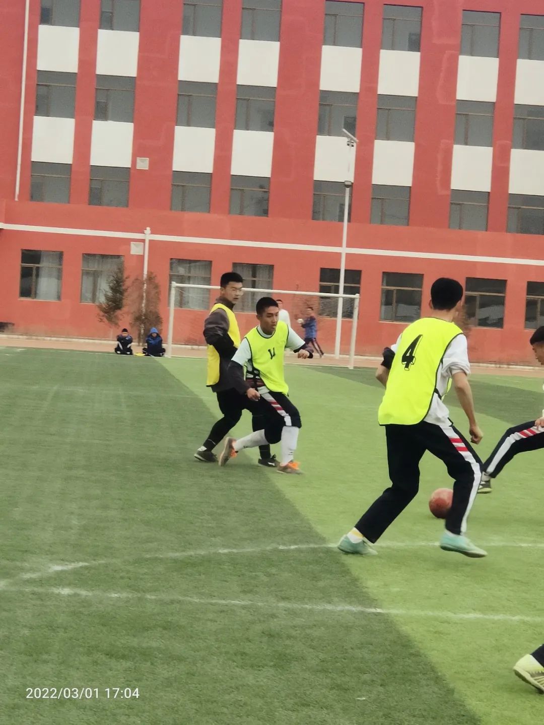 兰州市校园足球联赛高中,新区高级中学足球比赛