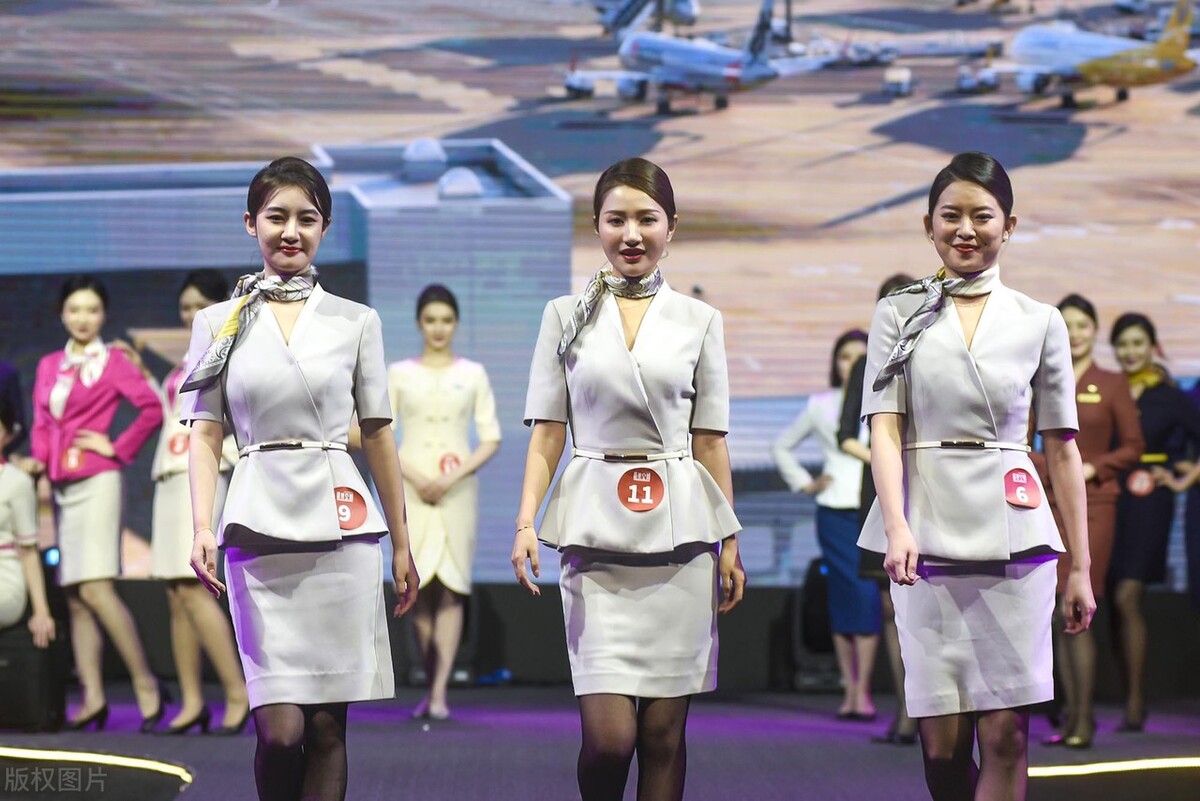 国泰航空歧视非英语旅客事件,国泰航空歧视非英语乘客讲解