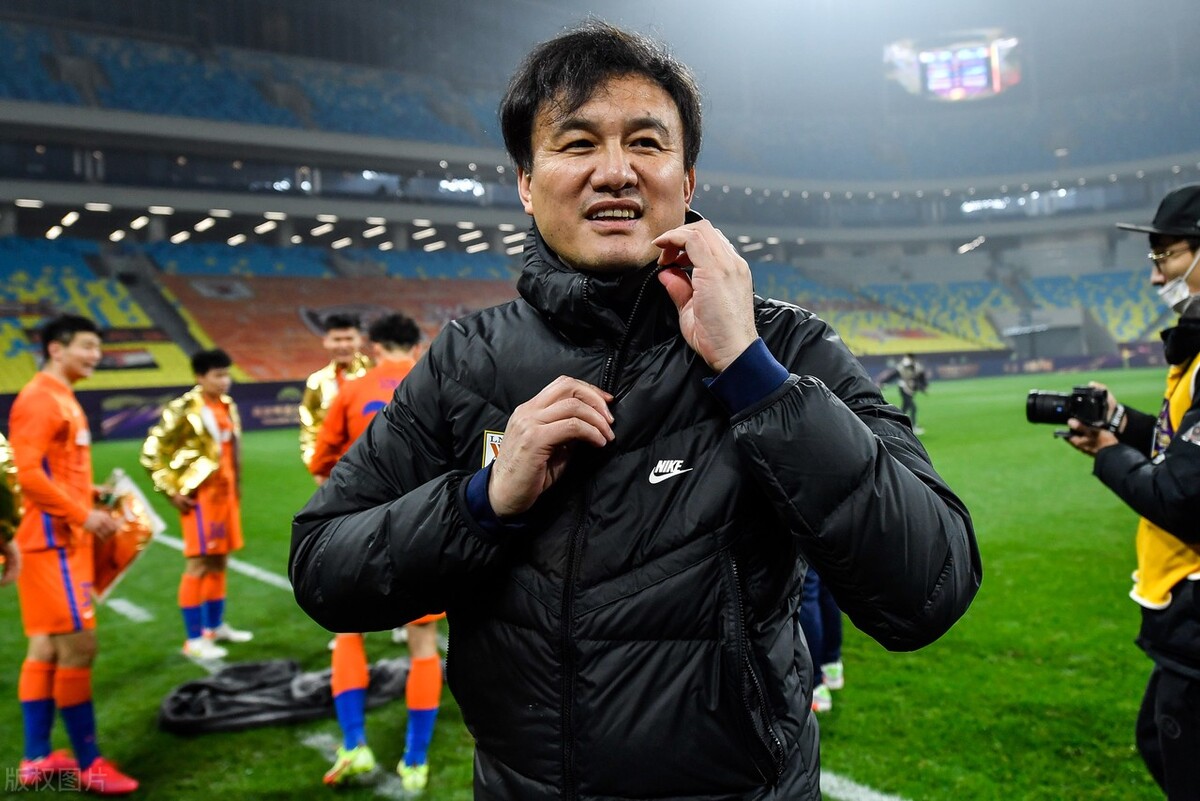 崔康熙2胜1平得7分幕后故事？蒿俊闵接班人浮现？郝伟案内幕曝光