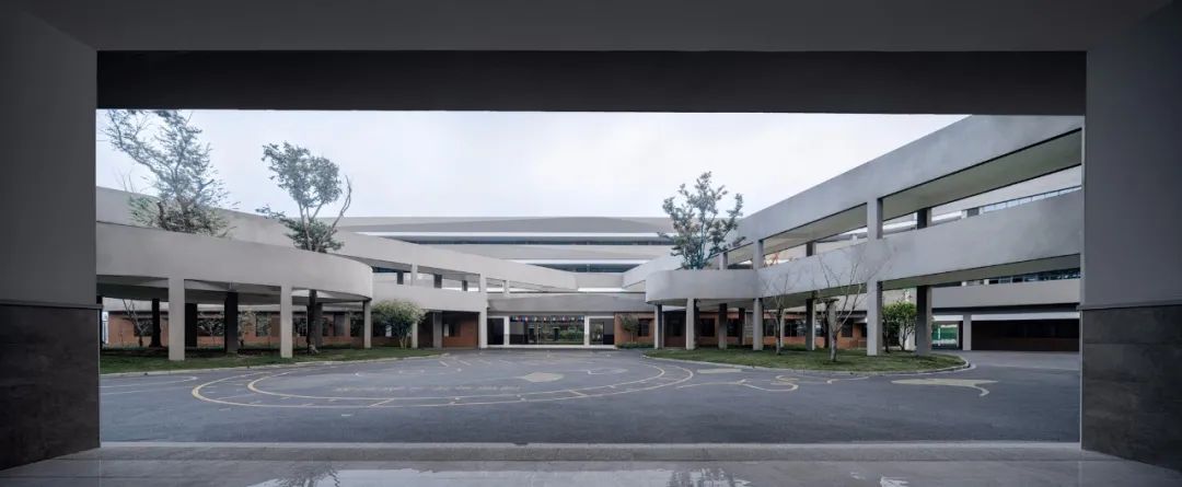 小学生建筑创新设计,有特色中小学建筑设计