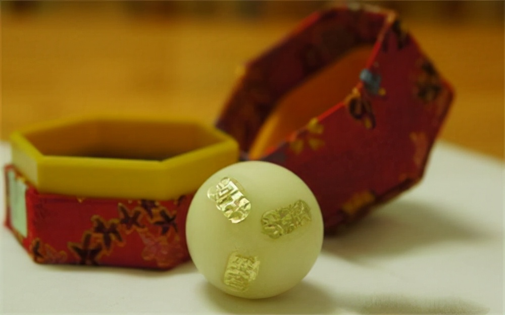 安宫牛黄丸能预防中风一次吃几丸,安宫牛黄丸治中风有效果吗