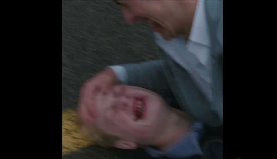 这鬼才导演的R级杰作，一出就惊艳了影坛