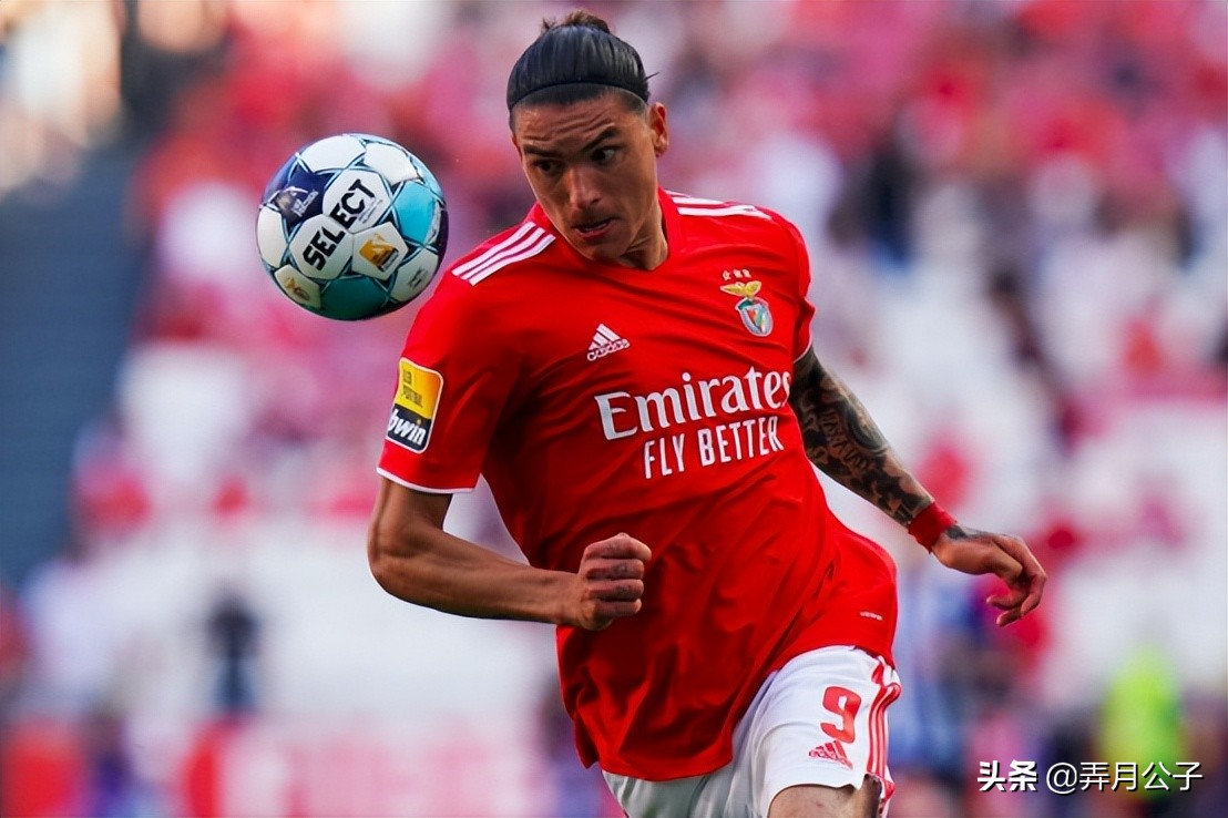 红军送上8000万欧试探性报价，这位乌拉圭神锋又是何许人也？