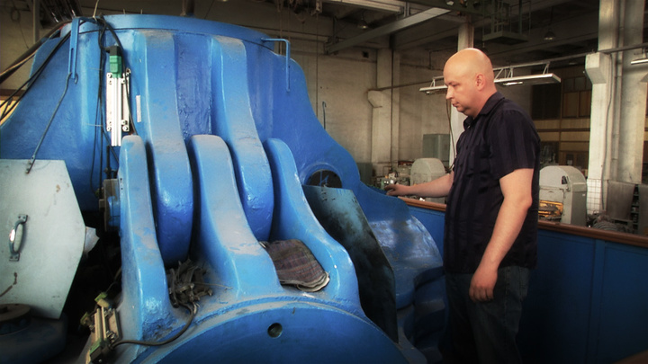 比钻石还硬便宜的人造钻石,人造钻石比天然的品质更好