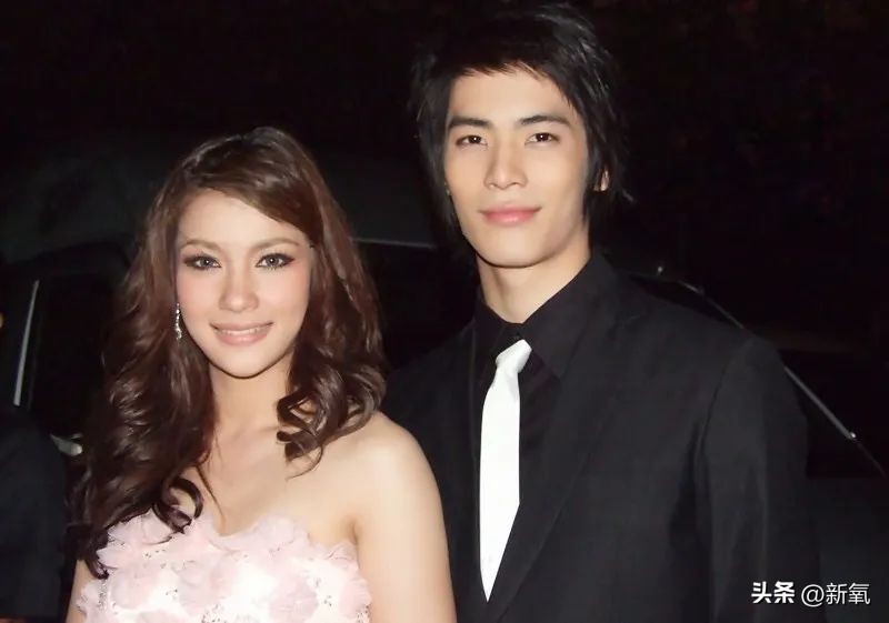 出道幻视Lisa后期艳过AB，为什么这张脸怎么折腾都好看啊…