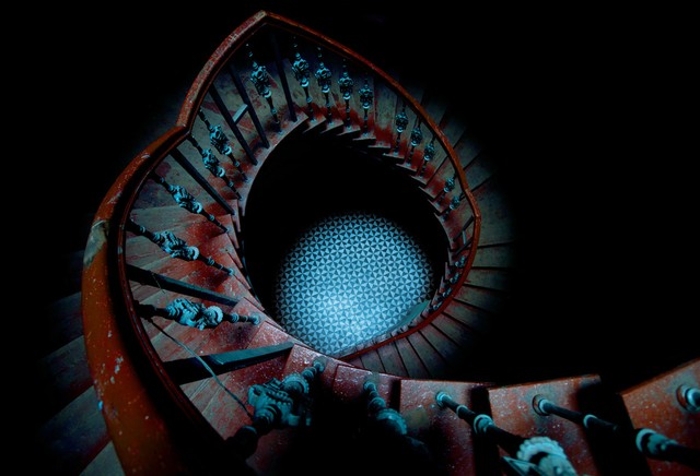 期货走势判断算法,期货行情强弱的研判技巧