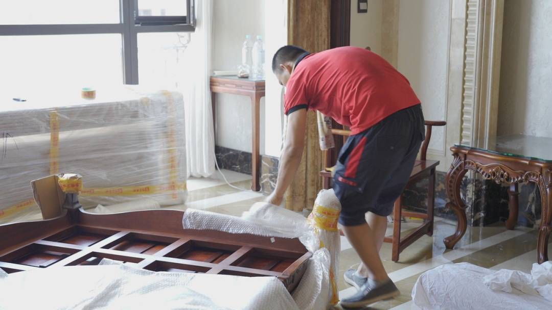 搬家公司可以拆家具装家具吗,搬家公司可以搬所有家具吗