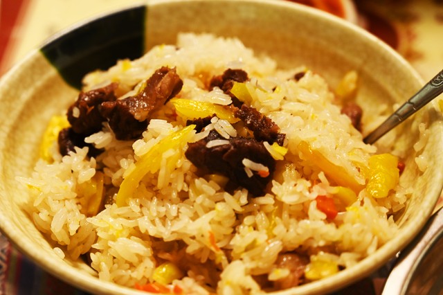 开水烫饭的正确方法,真正的抓饭做法