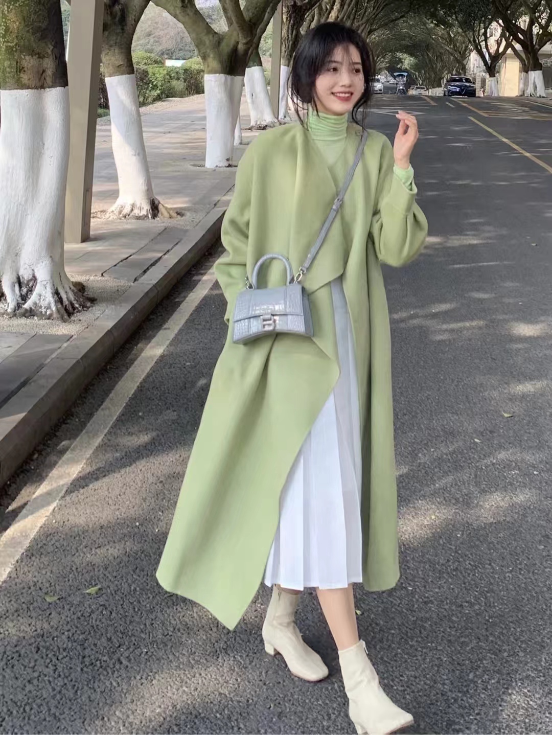 绿色配什么颜色最搭配比较高级,绿色和什么颜色搭配高级感