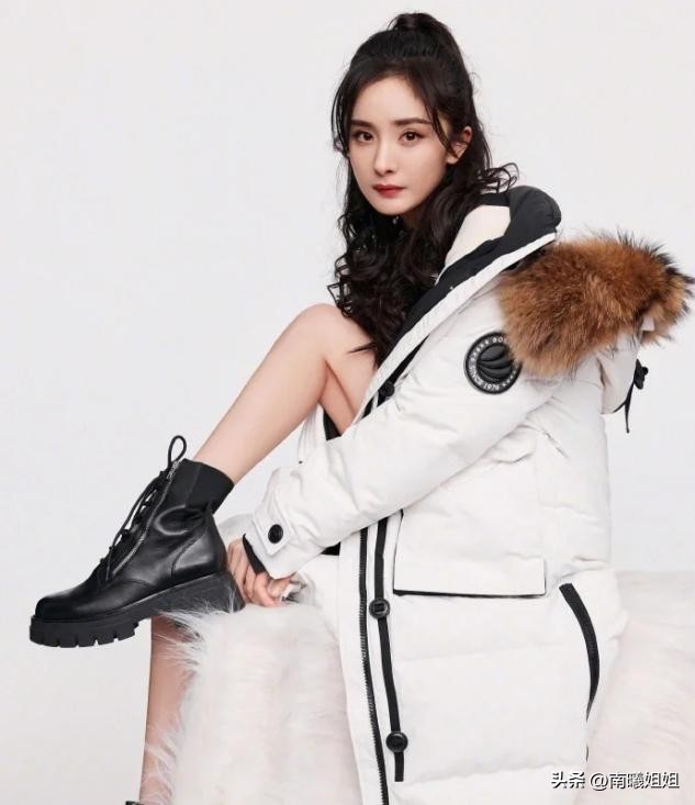 杨幂同款镂空马丁靴显腿粗吗,杨幂带火的鞋子素材