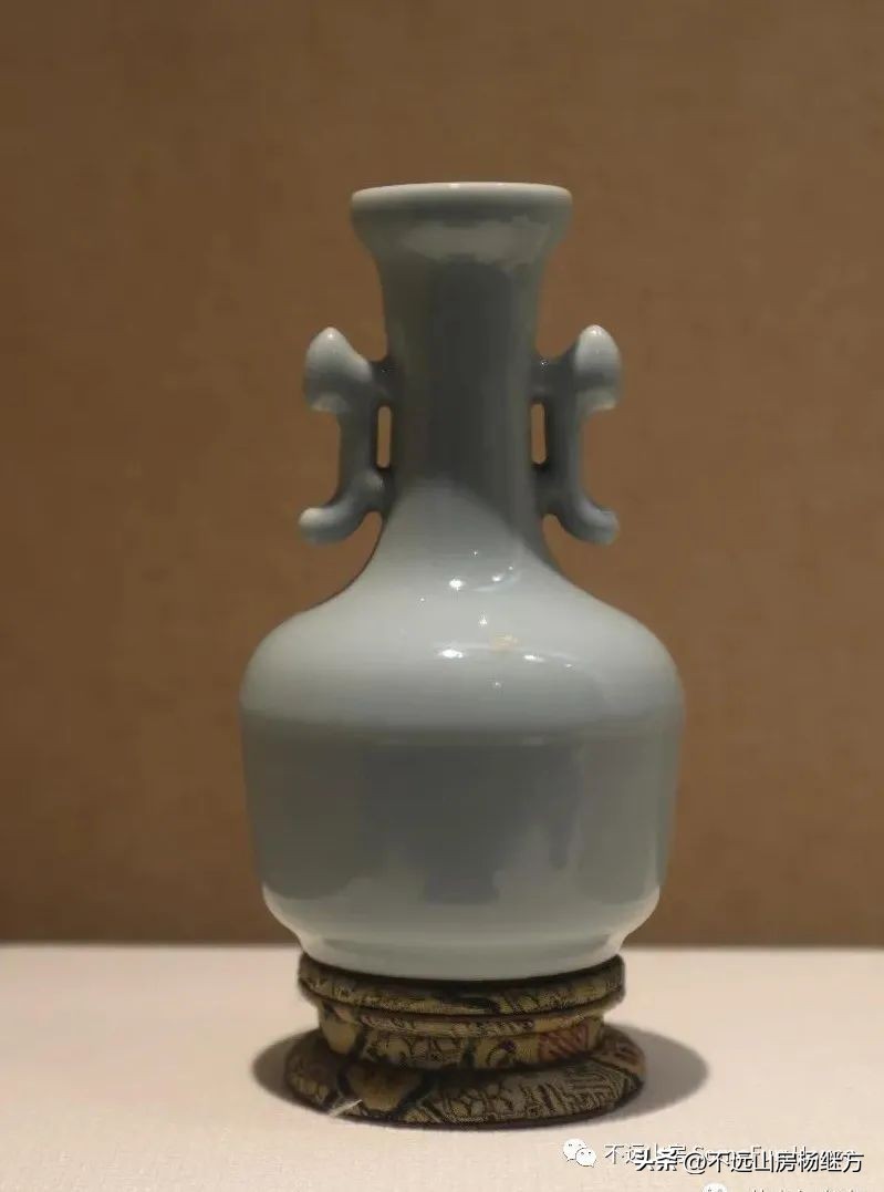 雍正黄色釉瓷器图,清代雍正朝粉青釉瓷器鉴赏