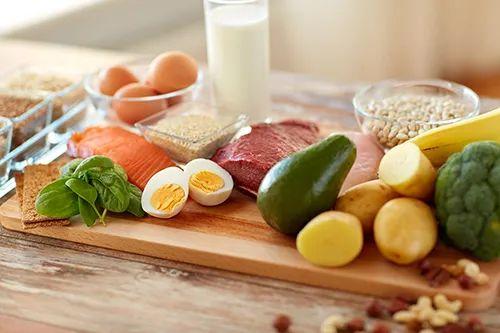 哪些过敏源会引起皮肤过敏,皮肤过敏吃几天过敏药可以好