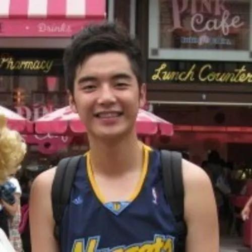 金世佳是不是演了爱情公寓陆展博,爱情公寓陆展博金世佳花絮