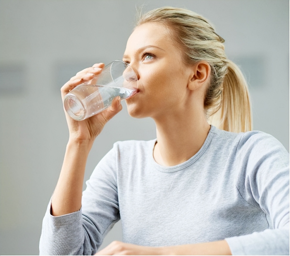 人一旦停止吃米和面会瘦下来吗,停止吃米和面以后体重下降的原因