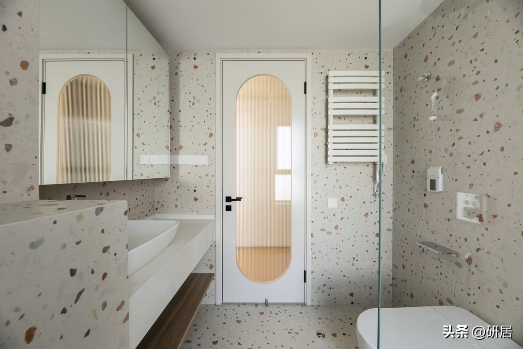 自己动手刷白吊顶,吊顶装修刷白全过程