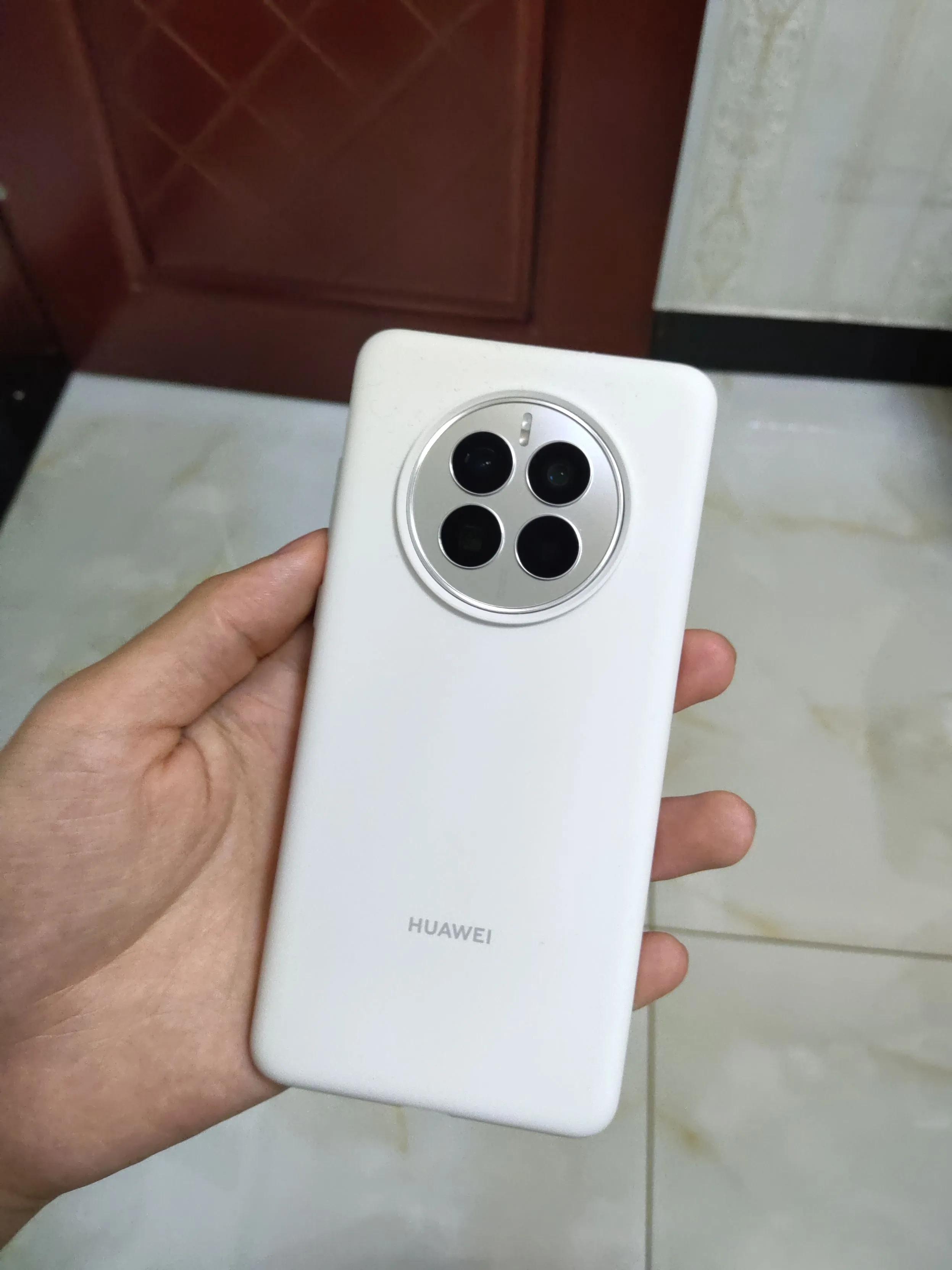 华为mate50系列使用真实感受,华为mate50的强大与缺点