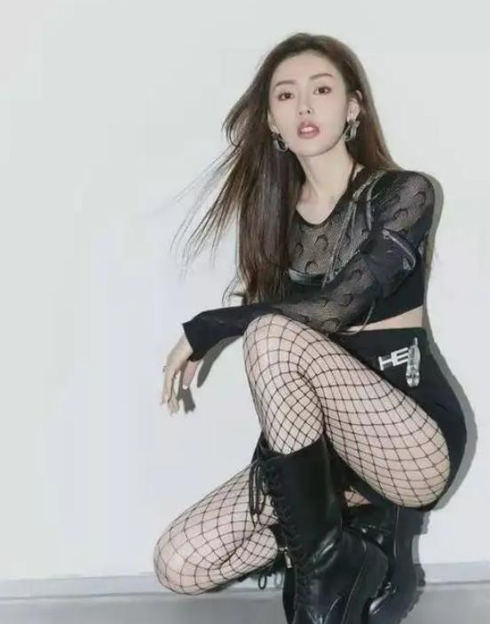 公认身材最好的4位女星,拥有逆天长腿的十大女星