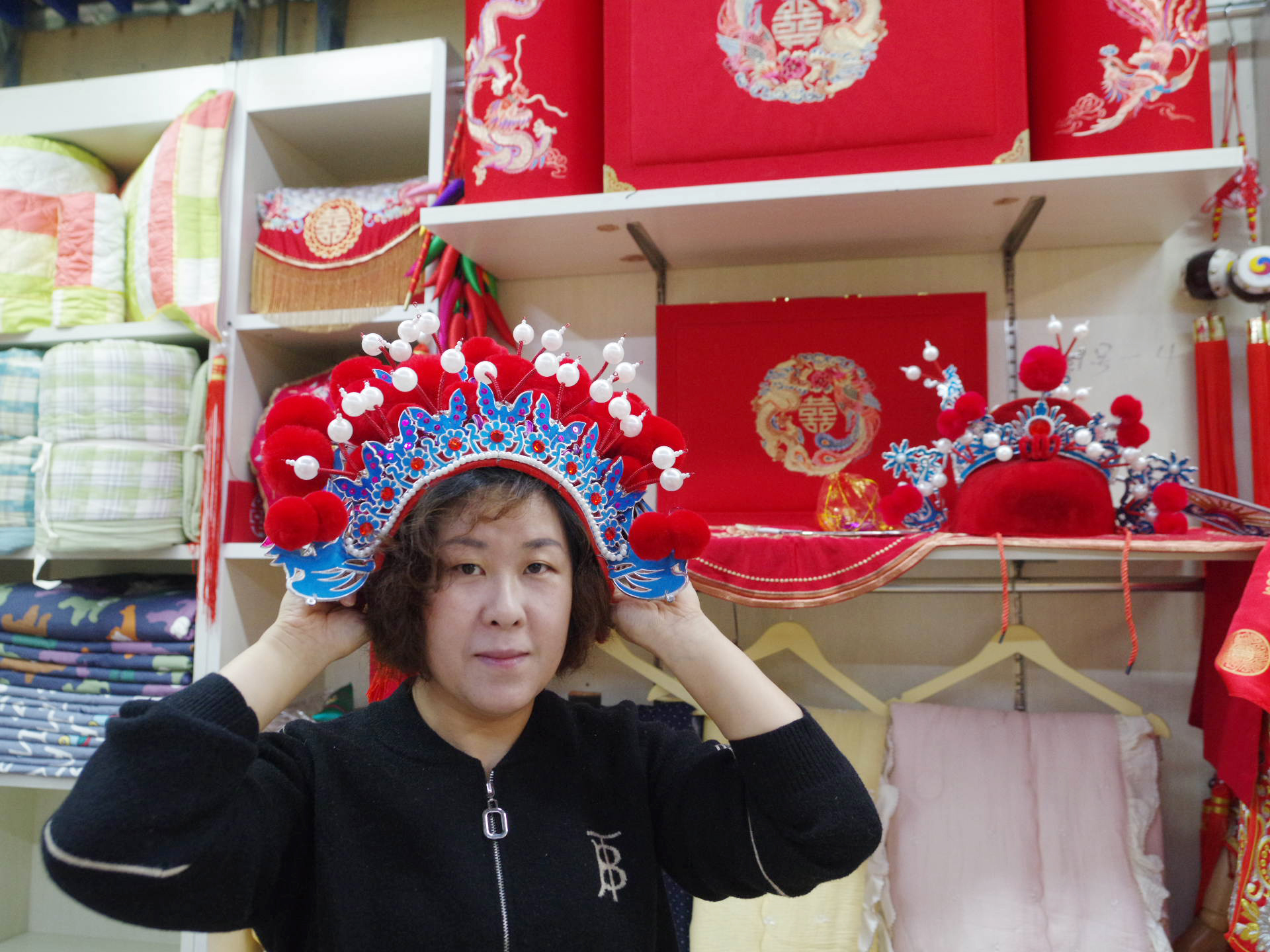 昌平天通苑天通尾货,天通苑天通尾货三楼全景