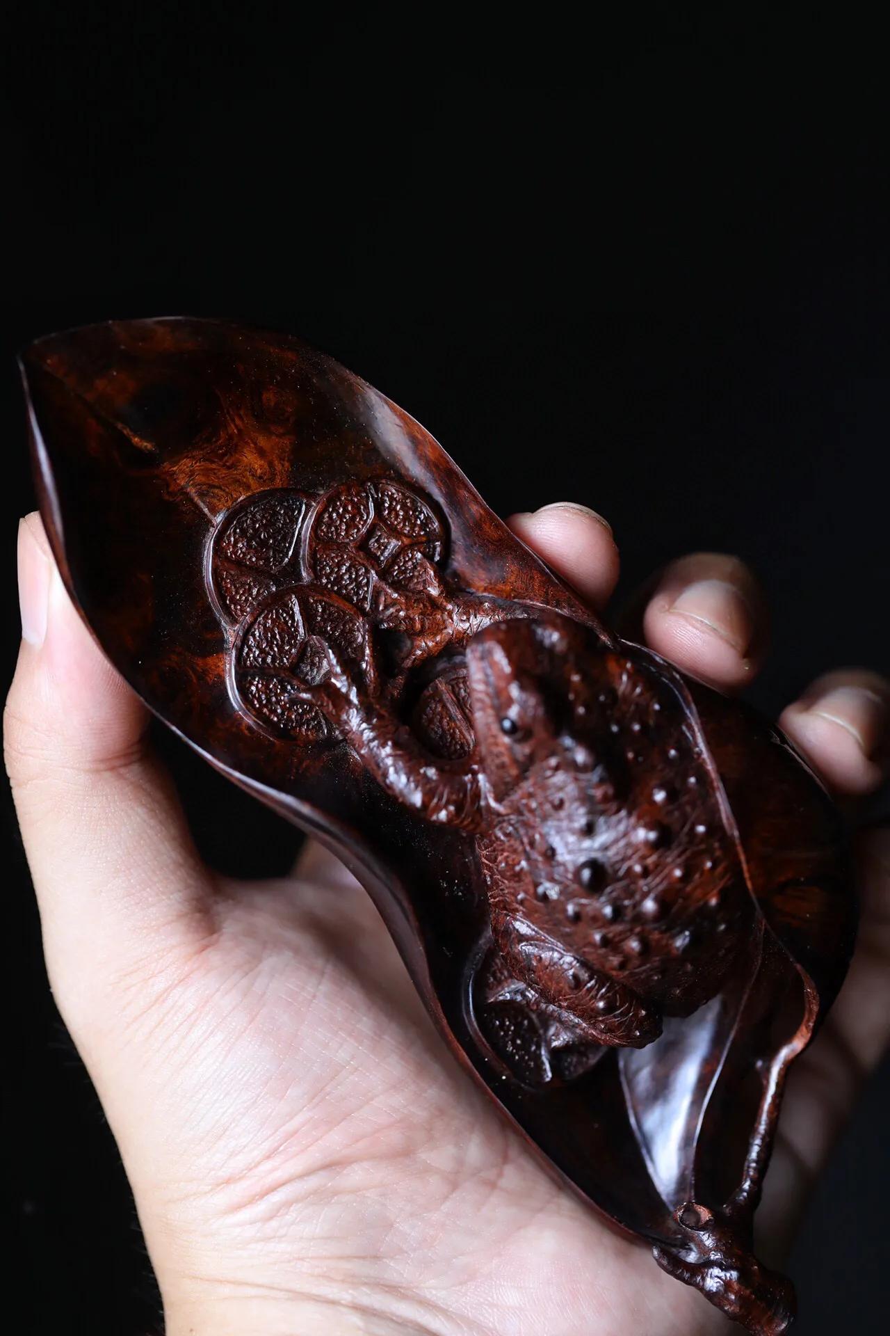 吐宝金蟾葫芦,海南黄花梨雕刻金蟾吊坠