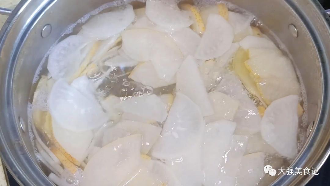 阳了后咳嗽厉害用什么汤止咳,阳后喉咙痒咳嗽喝什么汤好