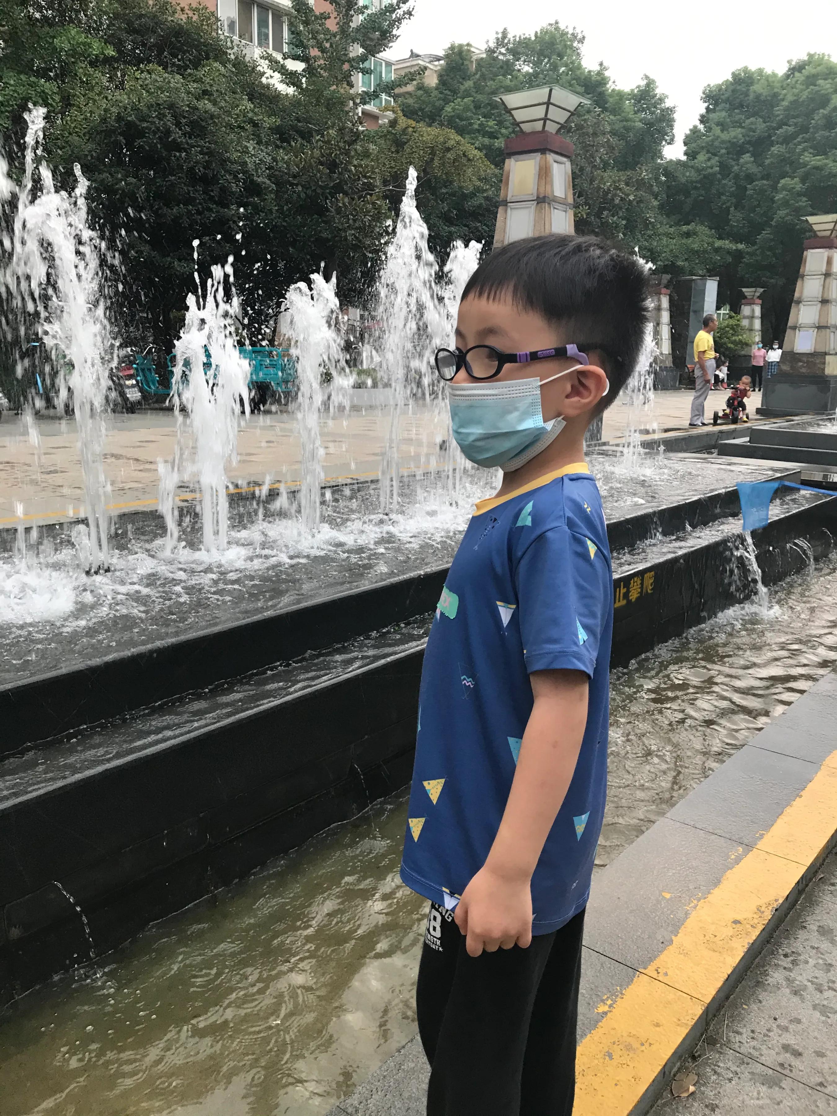 嘿，小孩！你是不是正在“开窍”呀