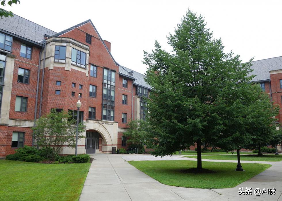 美国排名100的大学,2023美国100所顶尖公立大学
