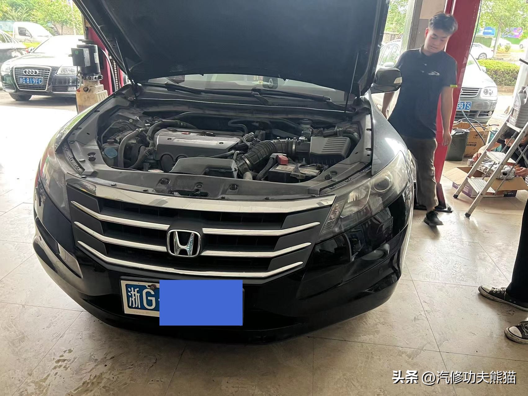 简单的给车做个保养,如何给车做保养视频