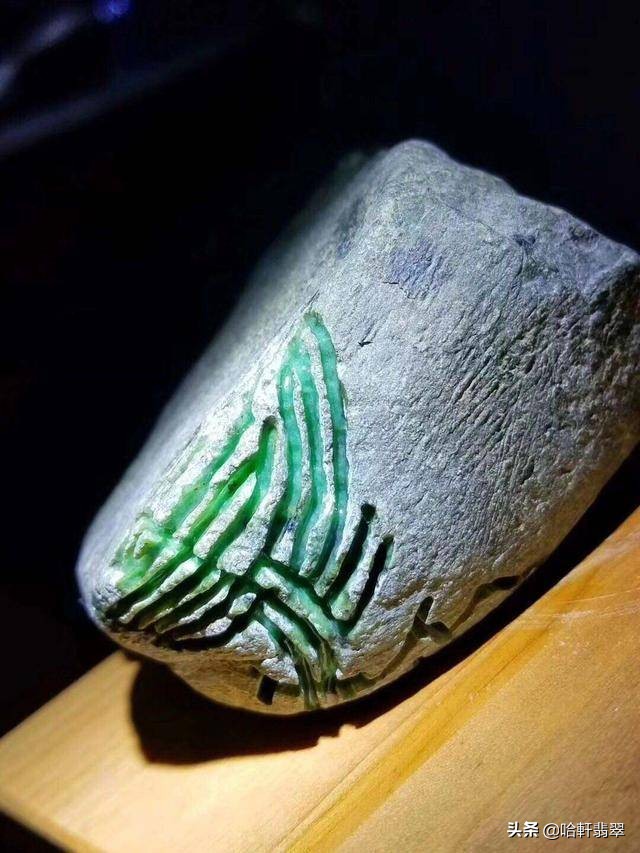 切不垮的翡翠原石,切垮的翡翠原石