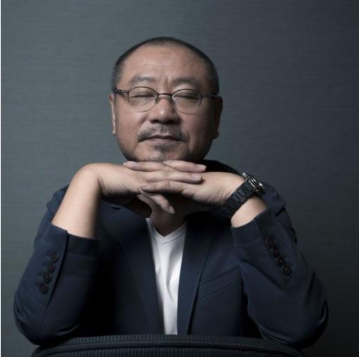 范伟获最佳男配角获奖感言,范伟再获“天坛奖”最佳男主角奖