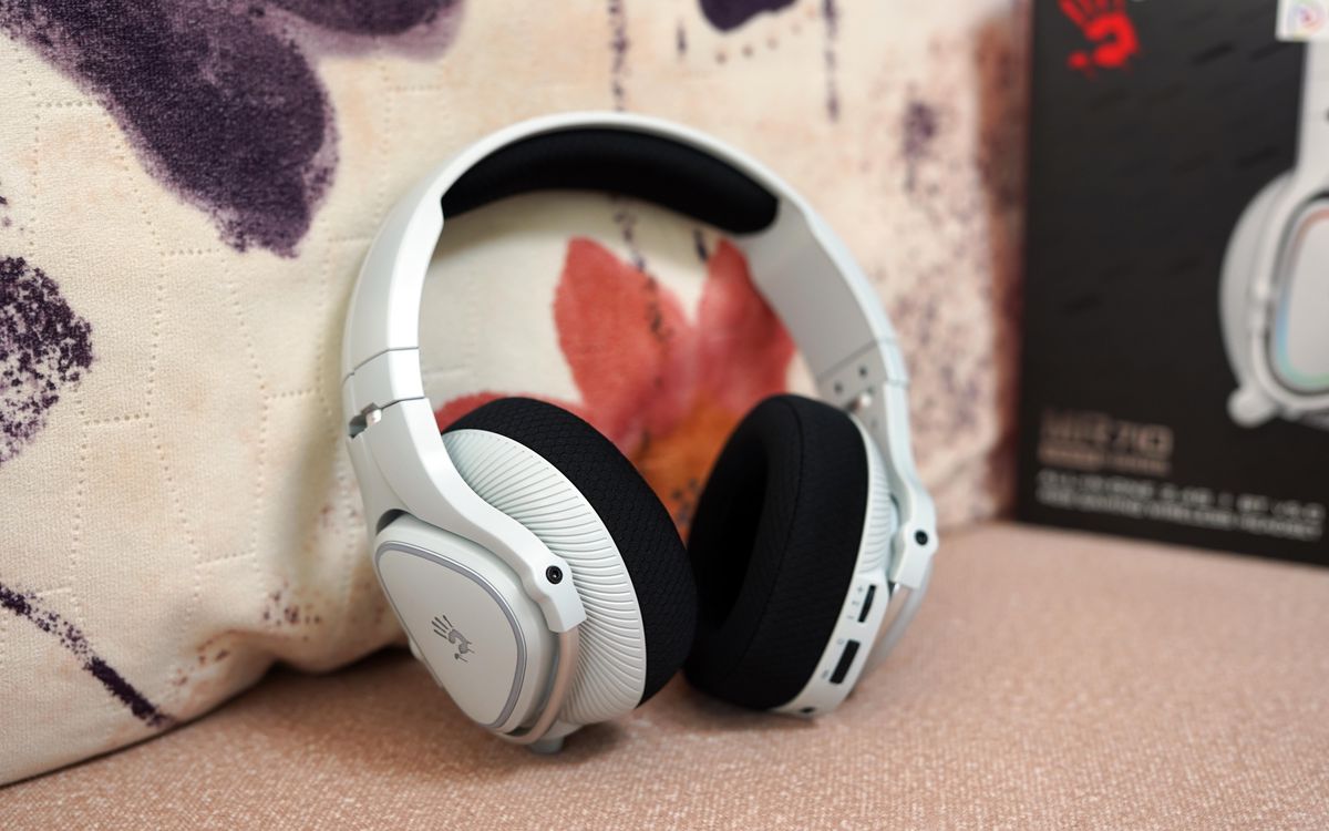 电竞入耳式耳机推荐高性价比,双飞燕血手幽灵耳机mr710