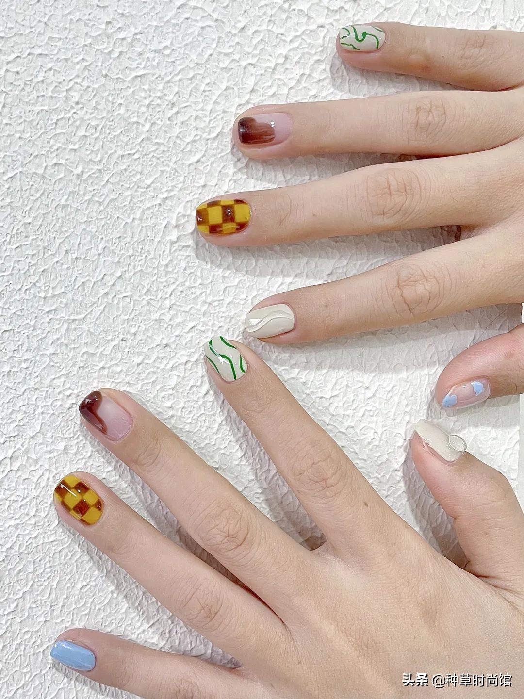 秋冬超显白高级感美甲,春日美甲图片最新款百搭