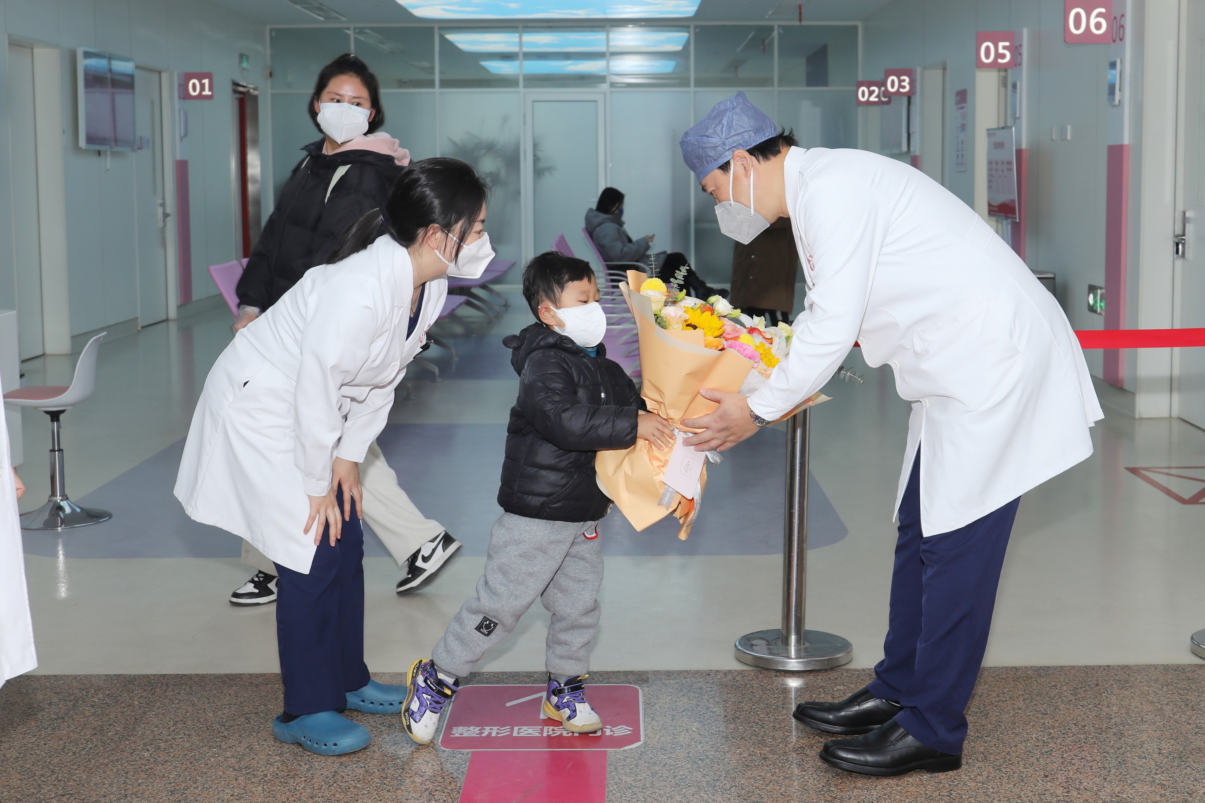 苏映军疤痕修复团队,苏映军祛疤专家