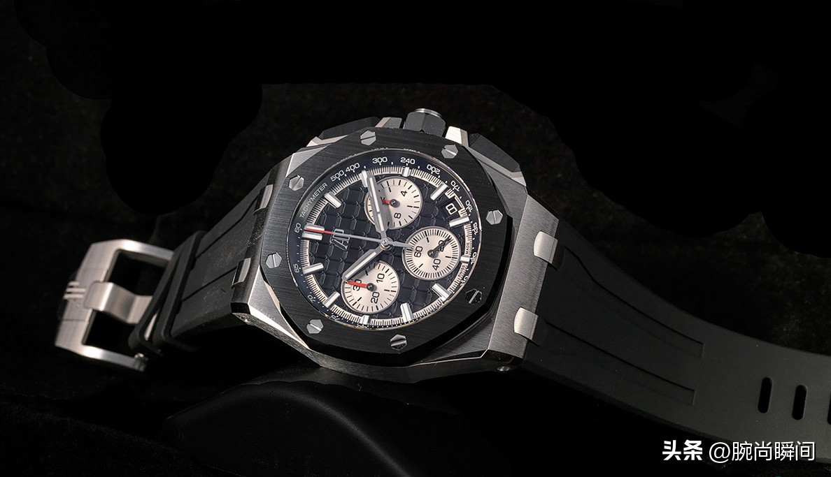 皇家橡树爱彼离岸43毫米 (爱彼ap26703 皇家橡树离岸型42mm橙色)